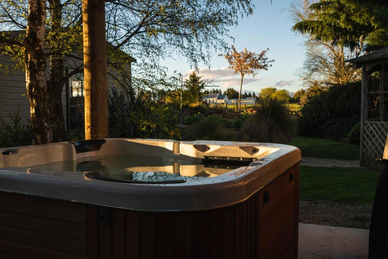 Trout 'N' Trail B&B Ranfurly Bagian luar foto